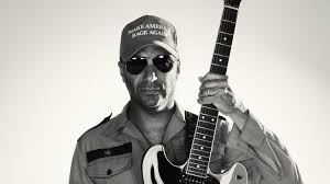 Tom morello was born on may 30, 1964 in new york city. Tom Morello Teams With Game Of Thrones Showrunners For Netflix Movie Metal Lords Revolver