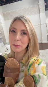 Good as Gold, Walnut, Ink