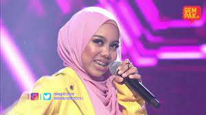 Isn't sarah suhairi's cloth nice wearing this. Sarah Suhairi Ddu Ddu Ddu Ddu Black Pink Youtube