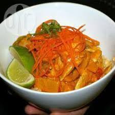 Curry Rouge De Poulet A La Thailandaise Recipe Red Curry Chicken Thai Red Curry Chicken Recipe Curry Fried Rice