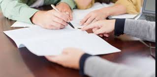 Bir kişi herhangi bir taşınmazdan büyük veya küçük oranda bir hisse satın alıyorsa, öncelikle ve özellikle satışa taraf olmayan diğer hissedarların kendisine karşı şufa (önalım). Hisseli Arsaya Izinsiz Ev Yapmak Izinsiz Ev Yapmak Mumkun Mu