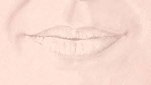 The first step is to draw and shade lips is to draw a straight line that separates the upper and lower lips. Color Pencil Portraits How To Draw The Mouth