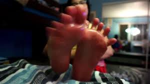 perfect feet toe spread