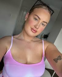 Georgia Newton 🧿 (@georgia_newton) • Instagram photos and videos