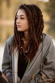 Facebook Pinterest 21 Twitter 1 Google Reddit Blogger 1 Vkontakte Tumblr Rasta Hair Dreadlocks Girl Beautiful Dreadlocks