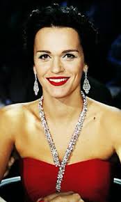 Слава показала ноги / фото instagram.com/babaslavka как сообщал униан, ранее каминская отправилась на пляж в свадебном платье. Anastasiya Slanevskaya Slava Aktrisa Pevica Biografiya Poslednie Novosti Zhizni Zvezd 7dnej Ru