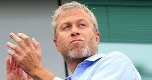 Roman abramovich owns stakes in steel giant evraz, norilsk nickel and the u.k.'s chelsea soccer team. Abramovich Offers Humble Apology Makes Chelsea Pledge After Esl Farce