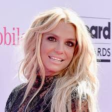 Feb 24, 2021 · britney spears' net worth in 2021 is shockingly low compared to her earnings throughout her career.her residency in las vegas grossed over $130 million. Britney Spears Calls Out Paparazzi For Embarrassing Her On Vacation By Distorting Photos Of Her Body Vanity Fair