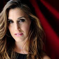 Soledad presenta la gira la música de mi vida. 9qene6bw9godom