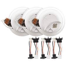 Protection comes first — we combine a double layer internal structure housed within a stainless steel cover so that amazonbasics 9 volt everyday alkaline batteries come in 4 and 8 packs. Bundle Of 3 First Alert Hardwired 120 Volt Ac Smoke Alarm With Plugs Sa9120bpcn First Alert Store