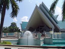 National art gallery is known in malay language as balai seni lukis negara. National Art Gallery Kuala Lumpur Kuala Lumpur Sydney Opera House National Theatre