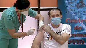 Ministrul de finanţe, florin cîţu, a autorizat o plată externă către comisia europeană, reprezentând avansul. Florin CiÅ£u S A Vaccinat Cu A Doua DozÄƒ Vom Incerca SÄƒ Producem Vaccinul Anticovid In Romania La Cantacuzino