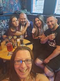 Just a reminded to try and wear something pink this weekend in aid of  breast cancer now. Let's have a great weekend for an amazing cause. See you  all tomorrow 🎱😝