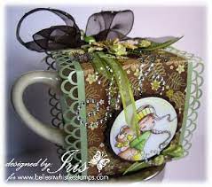 Wrap Around A Cup A Gift Wrap Idea Gift Wrapping Diy Gift Wrapping Creative Gift Wrapping