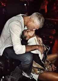 Ce dimanche, vincent cassel a donc partagé un cliché de tina kunakey. Pin On Art Culture Danse