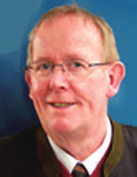 Historical Review of Pneumatic Conveying†