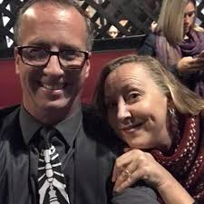 How to stick coffee grounds to plastic?