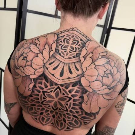 Full ornamental and dotwork back tattoo! We done this over two days, super happy how this has came out, great mixture of both dots, shading and line work! Very lucky to have