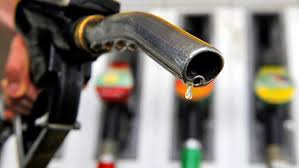 Petrol price in mumbai and pune as crossed the rs 100 mark. Why Australian Petrol Prices Are Back On The Rise Car News Carsguide