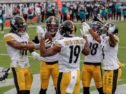 Choose from hundreds of free bmw wallpapers. Steelers Skill Position Depth Chart Projecting Pittsburgh S Qb Rb Wr Te And Fantasy Impact Draftkings Nation