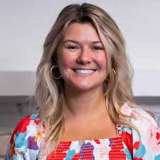 Savannah Queen's Instagram, Twitter & Facebook