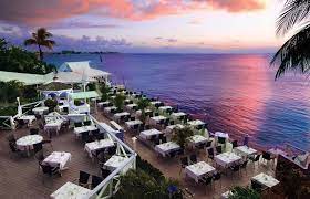 For rentals in grand cayman try cayman villas www.caymanvillas.com or ocean paradise www.oceanparadisecayman.com. Three Amazing Grand Cayman Wedding Venues Destination Magazines