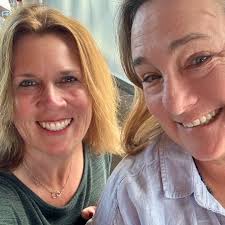 Billy Kay and I drove over to see our friend April Jackpot Joanies Laughlin  and immediately pulled up four deuces! Nice way to start for sure! We also  met Joyce who lives