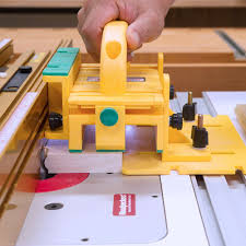 Gripper Tm 200 Advanced System Assorted Colors Black Or Yellow Table Saw Accessories Amazon Com Table Saw Accessories Table Saw Woodworking Equipment