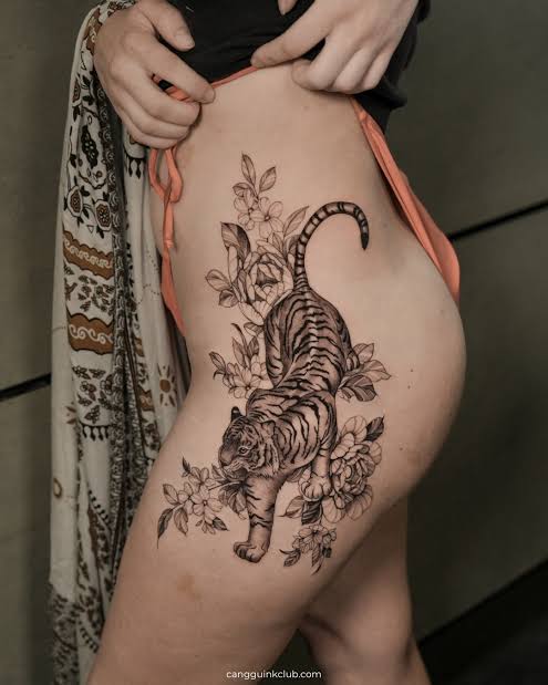 Thigh tattoos have a different kind of energy. Soft and feminine from ...