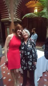 Fátima lopes was born on march 8, 1965 in funchal, madeira, portugal. Ma Cherie A Estilista Fatima Lopes Celebra Os 90 Anos De Actriz Eunice Munoz Estilo Marcelo Rebelo De Sousa