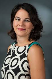 Annalena baerbock ist zusammen mit robert habeck parteivorsitzende der grünen. Annalena Baerbock Alemannische Wikipedia