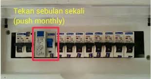 Apabila memasang pendawaian, penting untuk menyambung suis lampu dengan betul. Elak Suis Utama Terbakar Suami Wajib Buat Langkah Ni Di Rumah Demi Keselamatan Keluarga Keluarga