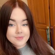 Amelia Lancaster's Instagram, Twitter & Facebook