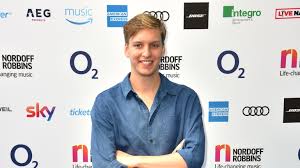 george ezra shoots back to number one in uk singles chart bt