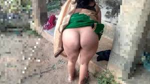 Desi Indian Woman Outdoor Public Big Ass Flashing Compilation watch online
