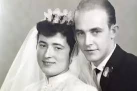 Ehepaar aus Mutterstadt feiert Diamantene Hochzeit: Die Liebe am Gartenzaun  getroffen