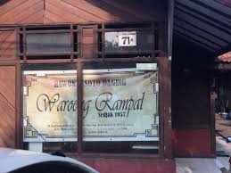 Panglima sudirman no.71a, malang, jawa timur ini sudah beroperasi sejak 63 tahun lalu. Entrance Picture Of Rawon Rampal Malang Tripadvisor