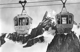 The disaster remains the deadliest cable car. Le Cable Sectionne