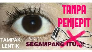 Tak hanya bisa digunakan untuk membantu aplikasi eyeliner dan eyeshadow, serta mengurangi kantung mata, rupanya sendok juga bisa digunakan untuk melentikkan bulu mata, lho! Cara Membuat Bulu Mata Lentik Tanpa Penjepit Bulu Mata Make Up Hack Youtube