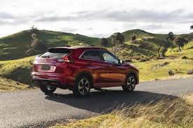 Mitsubishi has just taken the wraps off the facelifted 2021 eclipse cross that will land in japan, australia, and new zealand before the end of the year and hit north american shores in the first quarter of 2021. Mitsubishi S Facelifted 2021 Eclipse Cross Heads Down Under From Au 30 290 Carscoops
