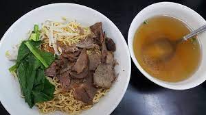 Order from kolok mee sarawak online or via mobile app we will deliver it to your home or office check menu, ratings and reviews pay online or cash on delivery. Mee Kolok Picture Of Dayang Sarawak Corner Kuala Lumpur Tripadvisor