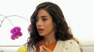 ¿Fátima Molina hizo bien en defenderse? Polémica ante los ataques que  recibió por lucir "muy mexicana"