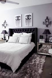 Black And White Bedroom Furniture Sets The Stylish Modern Bedroom Furniture Vintage Rustic And Mid Century Bedroom Furniture Sets White Bedroom Decor White Bedroom Design Apartment Bedroom Decor