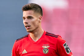 Benfica tv or btv 1 is a portuguese language sports channel available on a subscription basis internationally. Chelsea Would Need To Pay 30m To Sign Benfica S Julian Weigl We Ain T Got No History