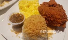 The view is gorgeous and breathtaking, from the wide expanse of white sandy beaches, to the many hindu temples, and the cool and green hilly rice terraces. Sambal Matah Jadi Sajian Indonesia Terbaru Mcdonald S Republika Online