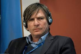 Członkowie SDP chcą, by prezes Krzysztof Skowroński zrezygnował. Powód:  przyjęcie Jacka Międlara