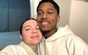 Students Raise Money for Wendy's Worker Whose House Burned Down