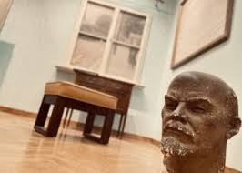 Kieleccy Patrioci oddają chwałę bohaterom