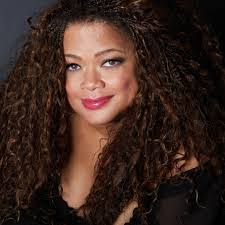 Natalie Douglas's Instagram, Twitter & Facebook