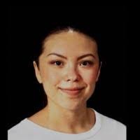 Leonora Martin's Instagram, Twitter & Facebook